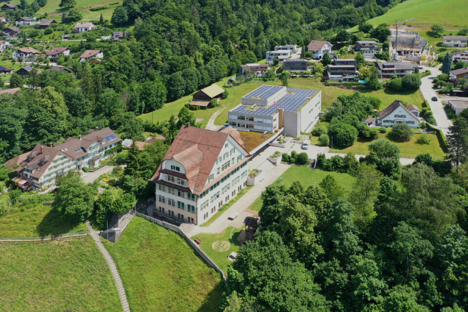 Wattwil Schulhaus Risi Drohne 28 06 2021 0003Rgb